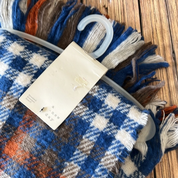 NWT A New Day Brushed Blanket Plaid Scarf - Picture 2 of 3